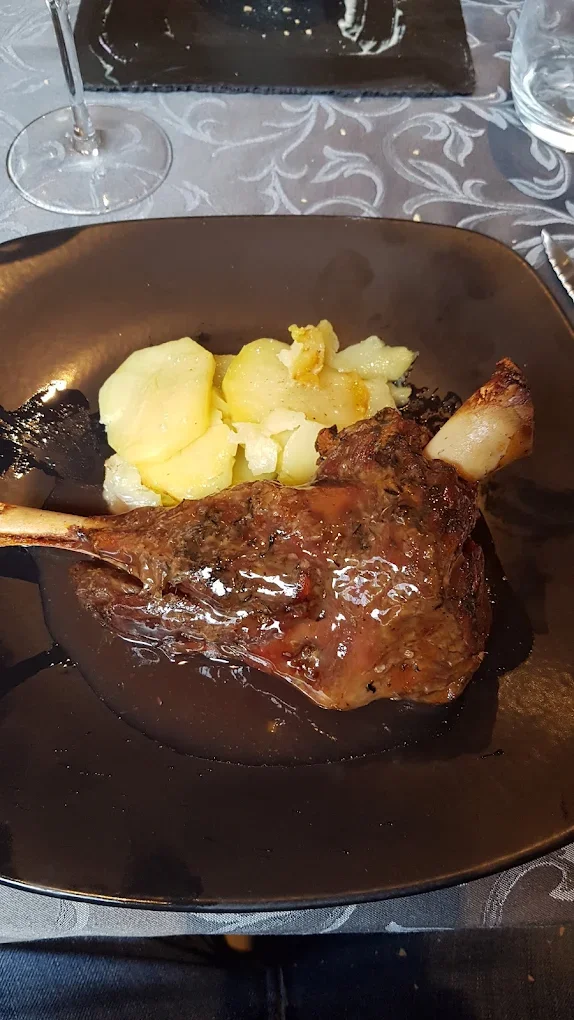 Ternasco de Aragón en Restaurante El Foro