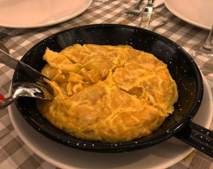 Tortilla de Betanzos en A Noiesa Casa de Comidas