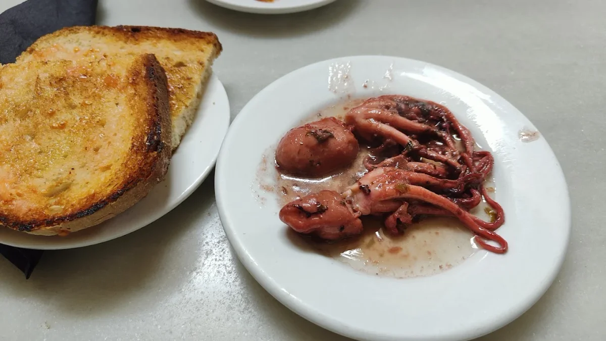 Pulpo a la plancha en La Cova Fumada