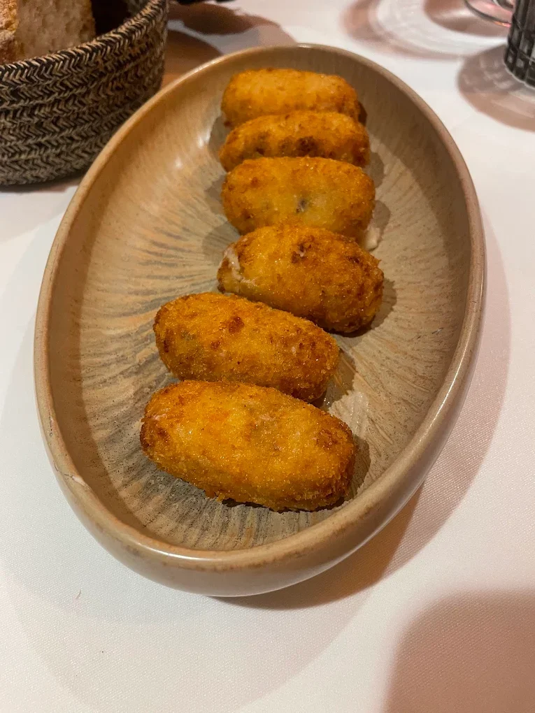 Croquetas en Salino