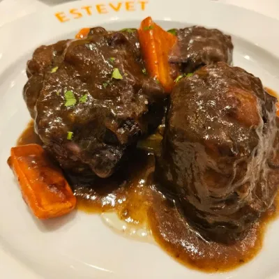 Rabo de toro en Ca L'Estevet