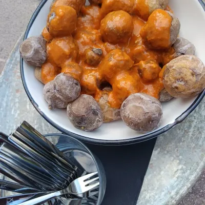 Papas arrugadas en Restaurante Bodegón del Pueblo Canario