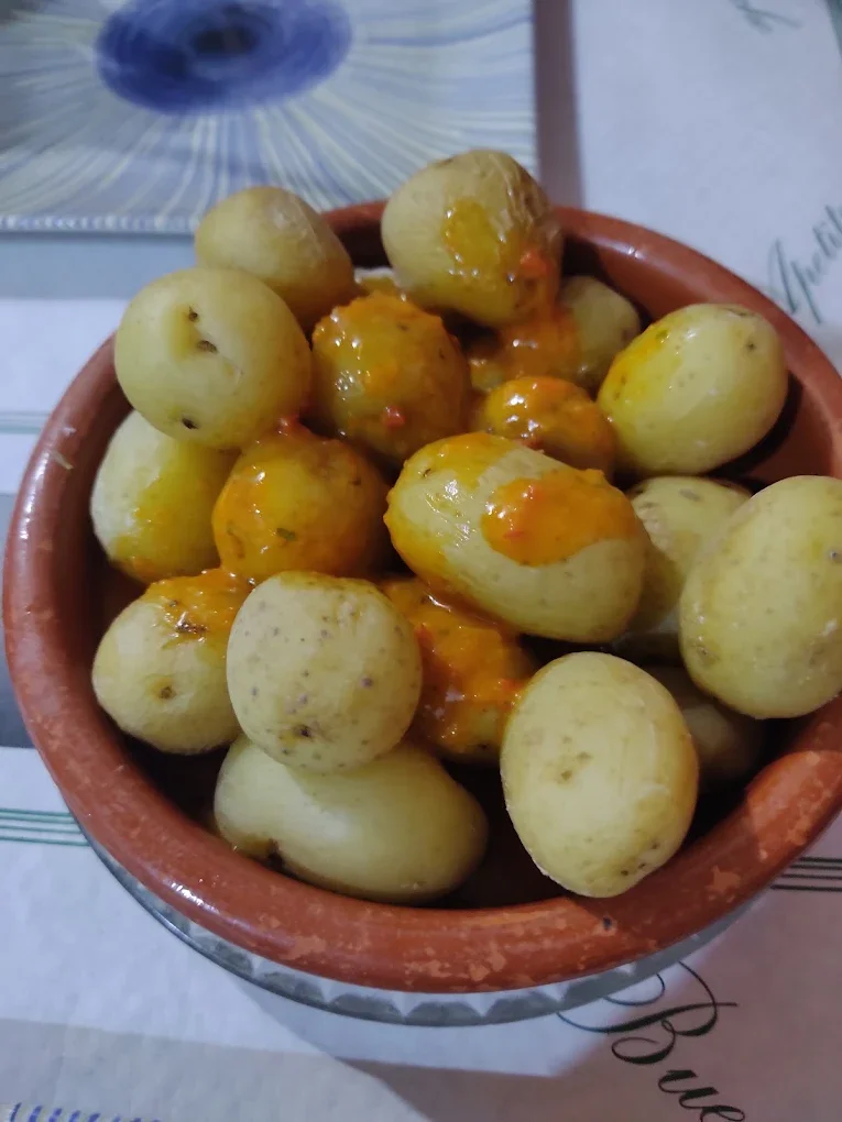 Papas arrugadas en Picoteo Café El Despacho