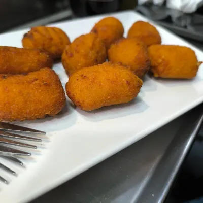 Croquetas en Cervecería Alonso