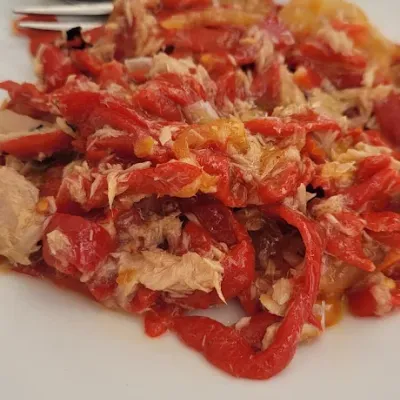 Ensalada de pimientos en Midway