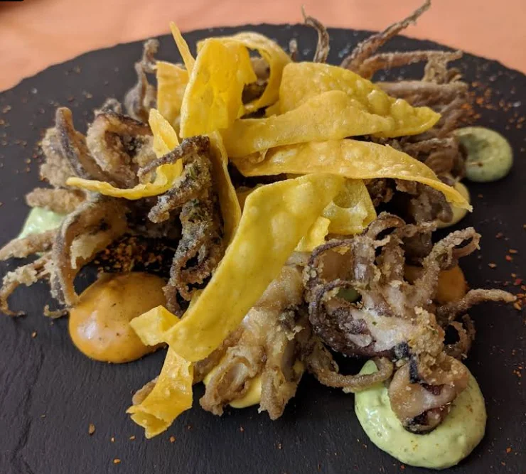 Pulpo frito en Restaurante La Bola de Jorge Bosch