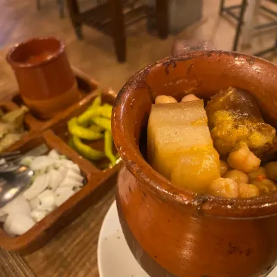 Cocido madrileño en La Rayúa de la Latina