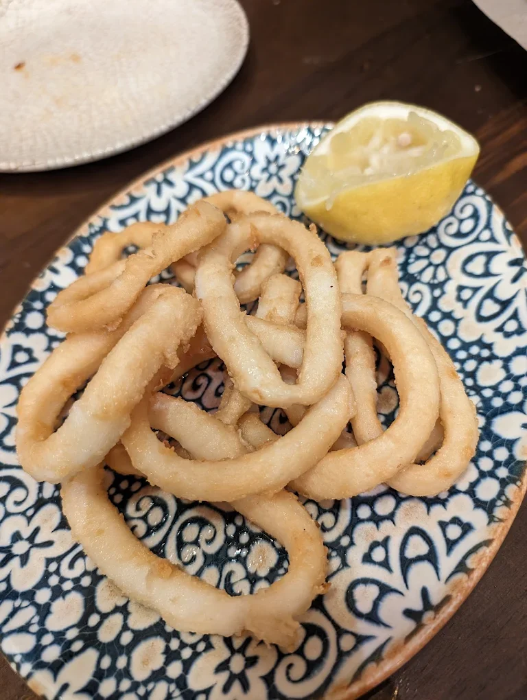 Calamares fritos en Camino el Jamonal SL