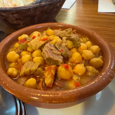 Ropa vieja en Bar Ca' Manolo