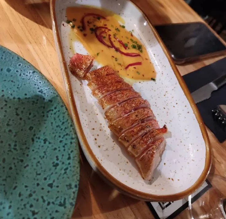 Sashimi de salmonete