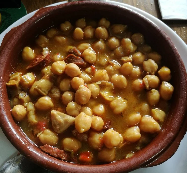 Garbanzas compuestas en Bar Ca' Manolo