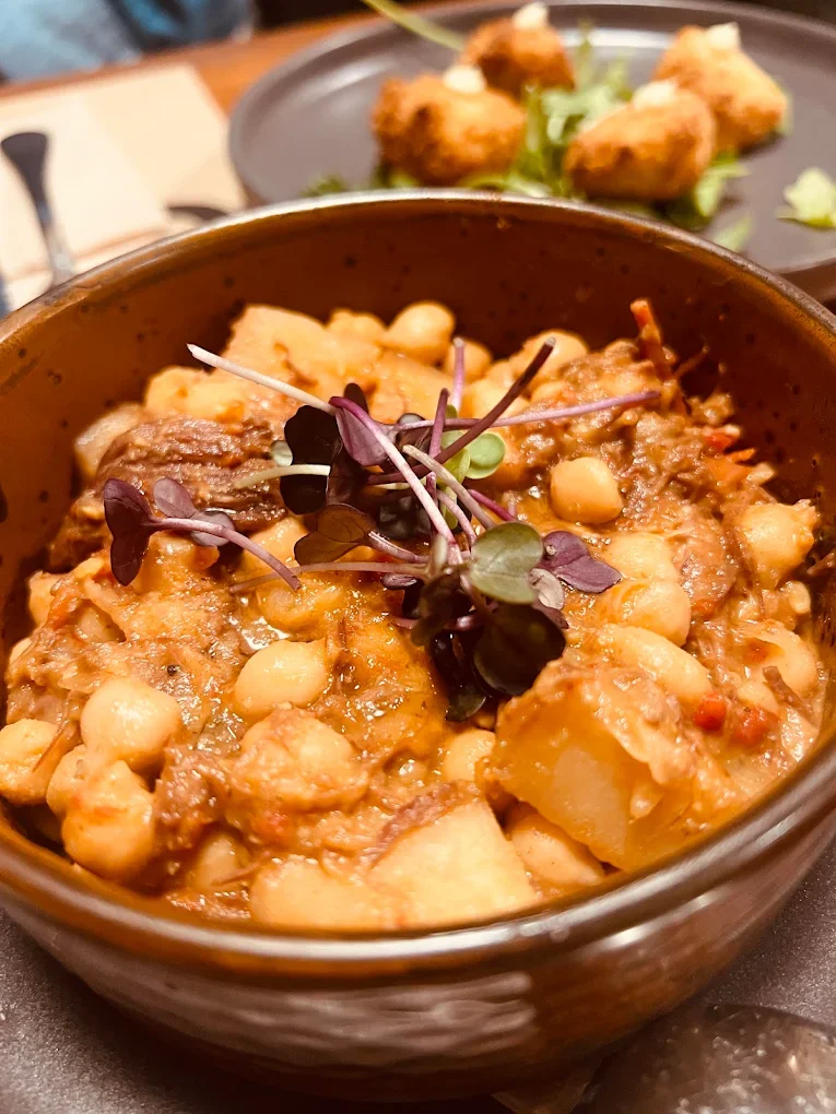 Ropa vieja en El Canaia de Cano