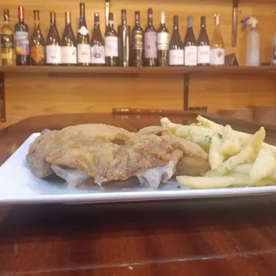 Cachopo en Taberna Gallega O'Candil Pulpería