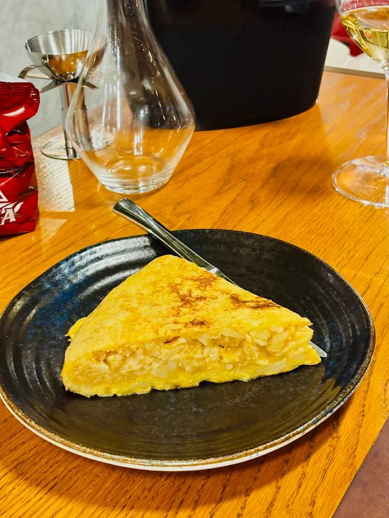 Tortilla de patatas en Vinófilos Triana | Wine Bar en Las Palmas