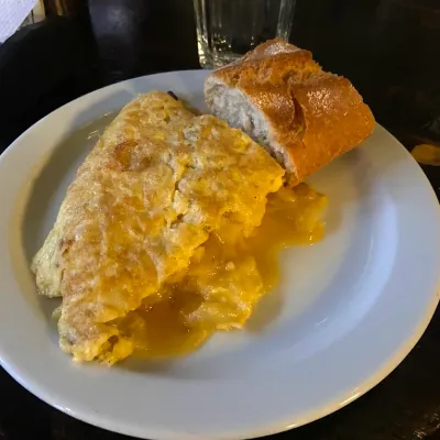 Tortilla de patatas en Bodega de la Ardosa