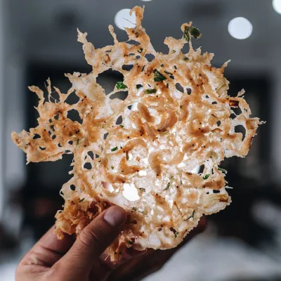 Tortillita de camarón en El Faro de Cádiz