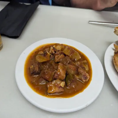 Cap i pota en La Cova Fumada