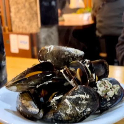 Mejillones en Restaurante SALVAXE (Santiago de Compostela)