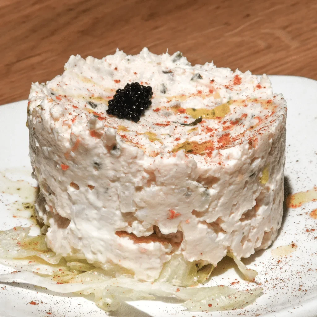 Ensaladilla en La Travesía de Triana
