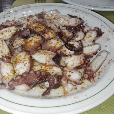 Pulpo á feira en Restaurante Grill Cumbres Canarias