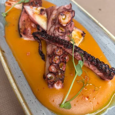 Pulpo a la plancha en Casa Nené
