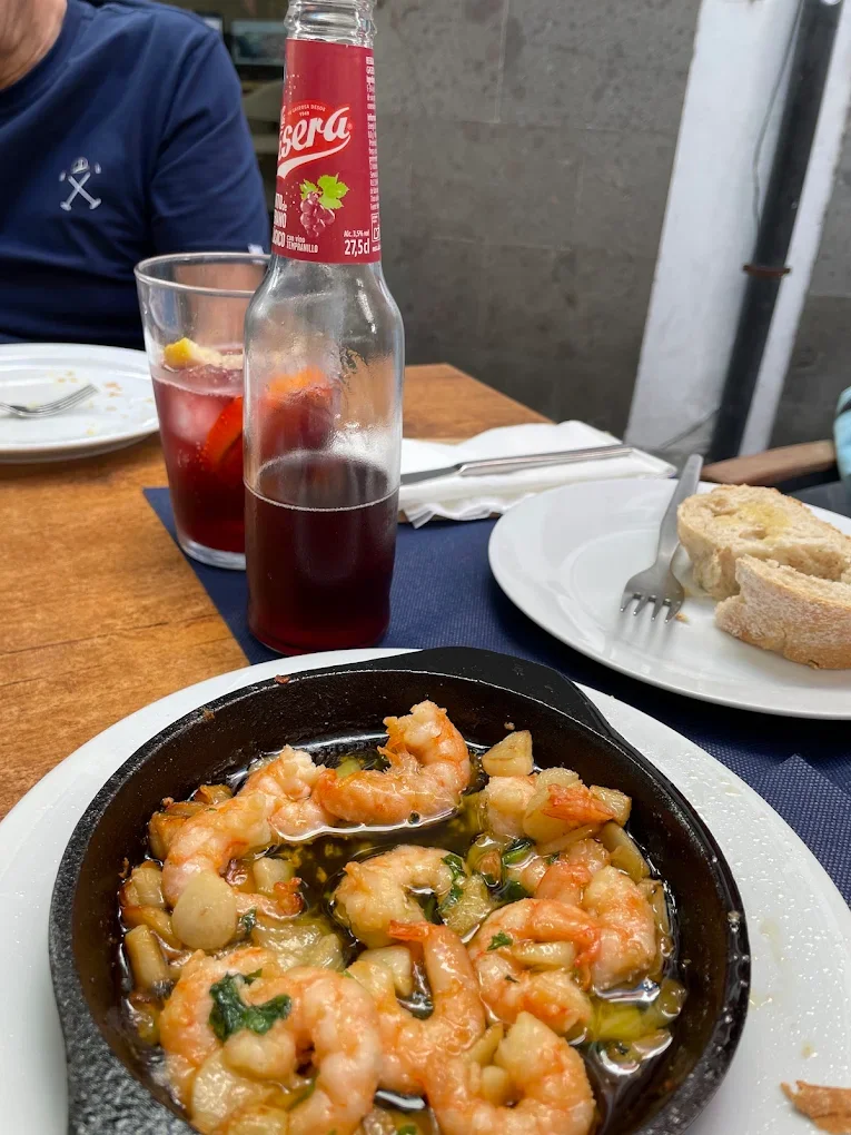 Gambas al ajillo en Midway