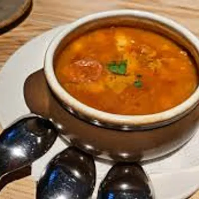 Callos en La Travesía de Triana