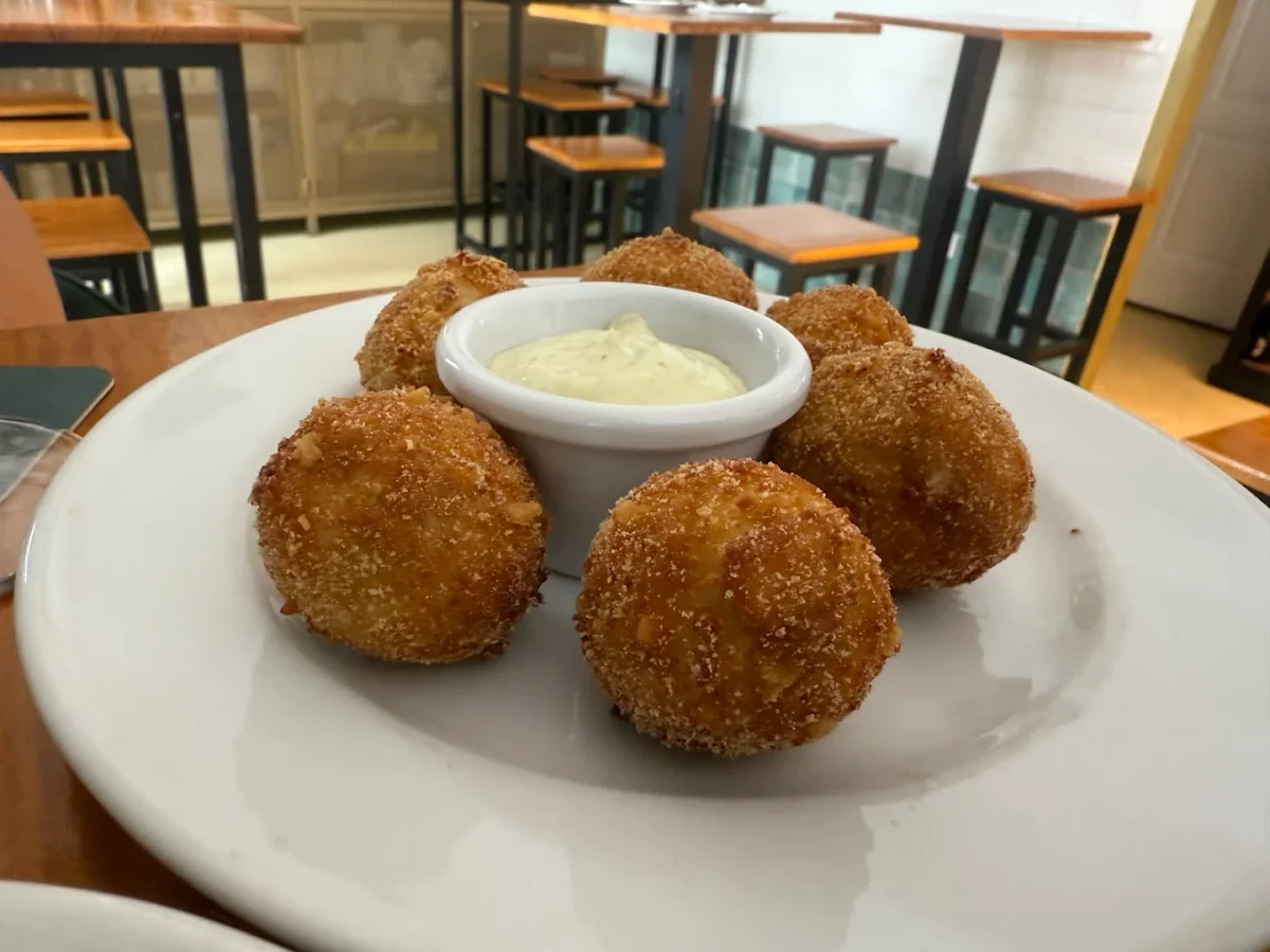 Croquetas en Tasca La Marillanos
