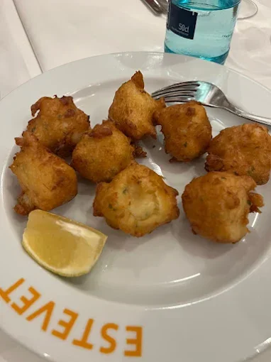 Buñuelos de bacalao