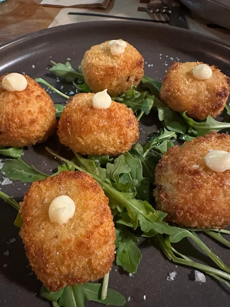 Croquetas en El Canaia de Cano