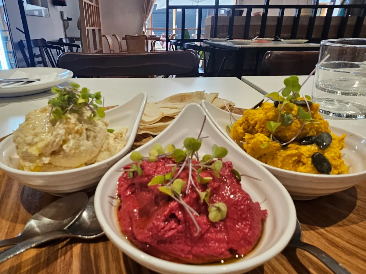 Hummus