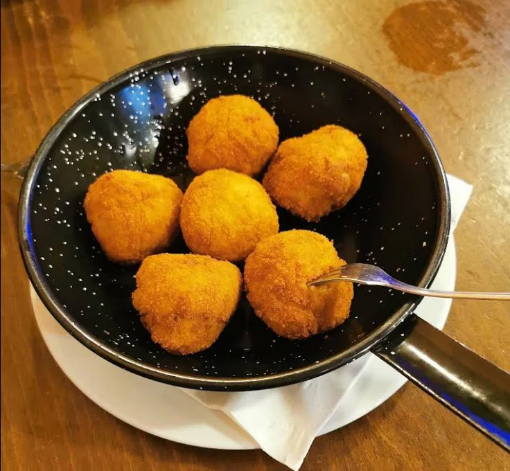 Croquetas en Bar La Tita