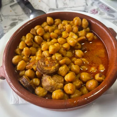 Garbanzas compuestas en Bar Restaurante El Chaparral de Arafo