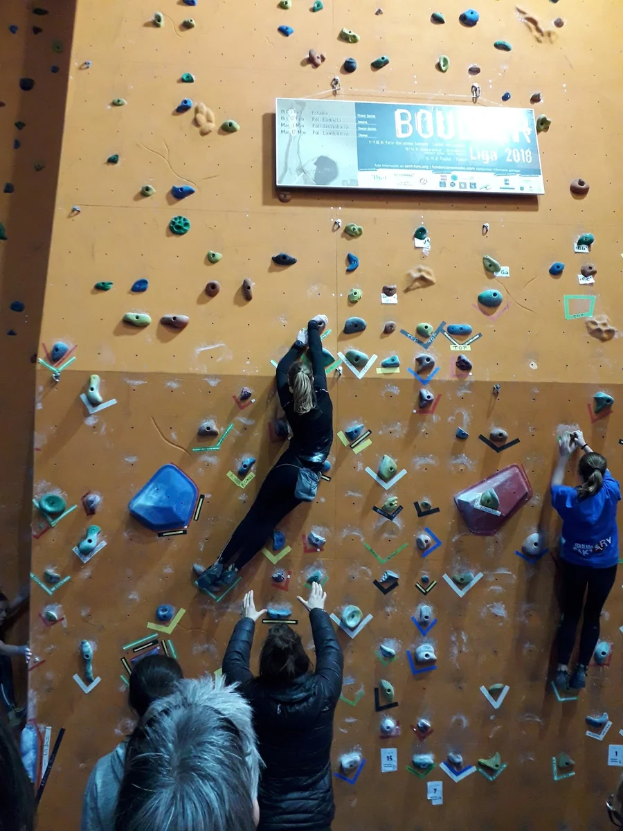 Complejo deportivo Landederra - foto 3 de 10