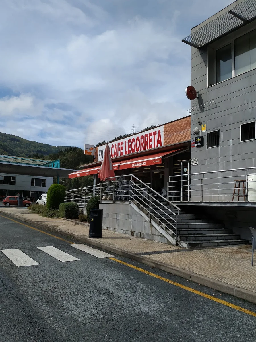 Area de servicio Legorreta - foto 4 de 10
