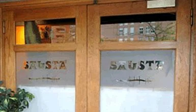 Sausta