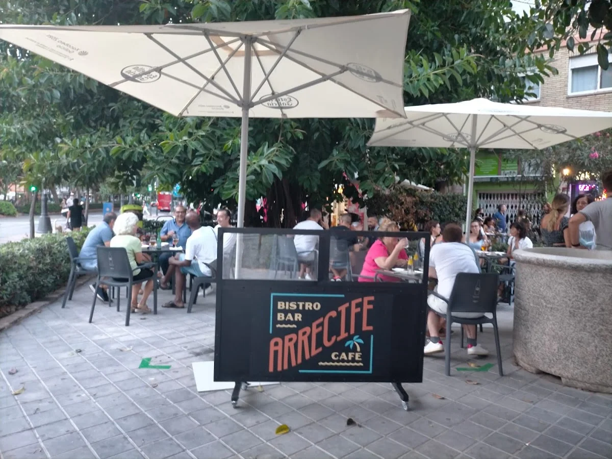 Cafetería Arrecife - foto 1 de 10