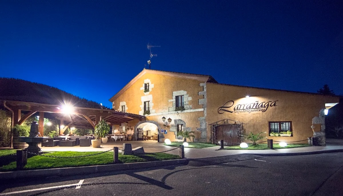 Hotel-Restaurante Larrañaga - foto 1 de 10