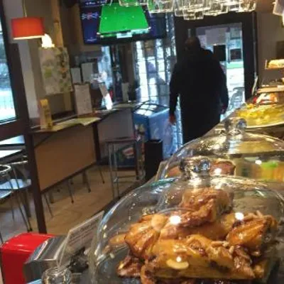 Zuia Plaza Kafe