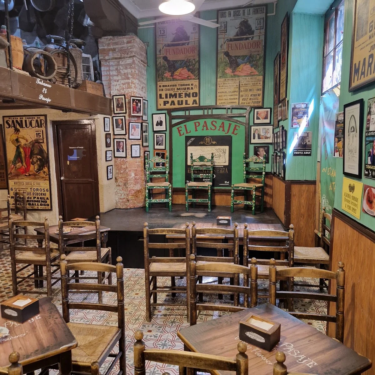 TABANCO EL PASAJE - VINOS y FLAMENCO en JEREZ - - foto 1 de 5