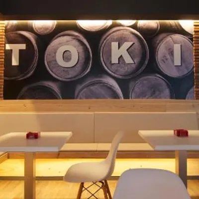 Toki, comidas & copas