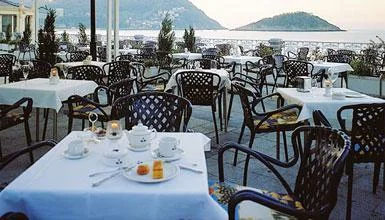 La Perla Bar Restaurante