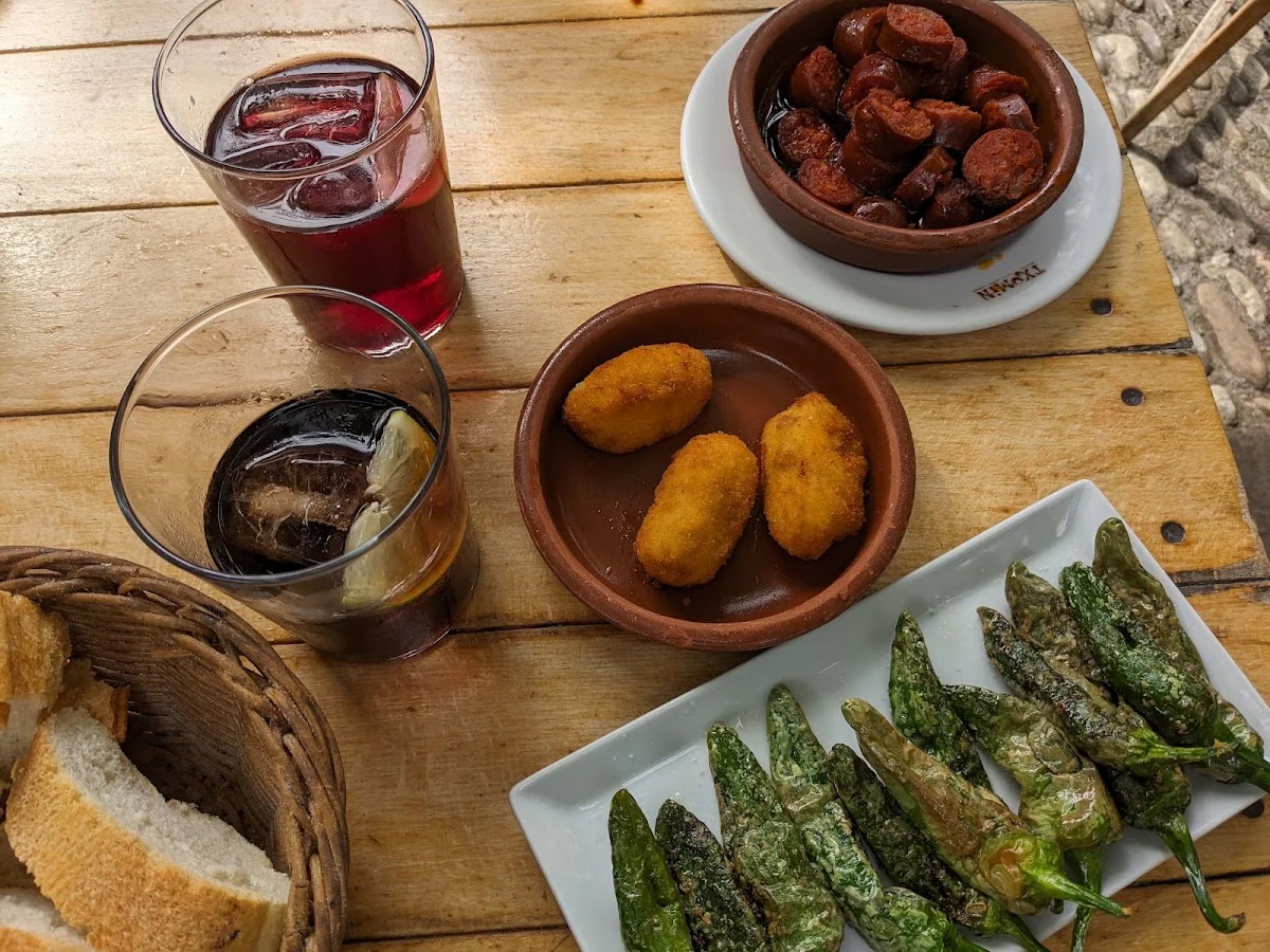 Txomin Taberna - foto 4 de 5