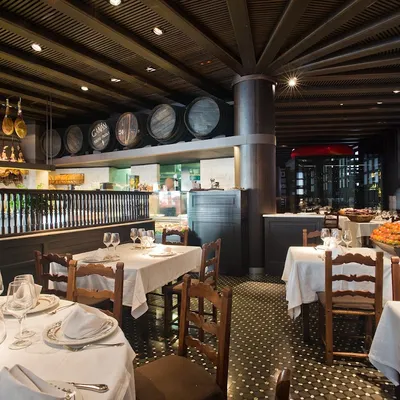 Restaurante La Pequeña Taberna