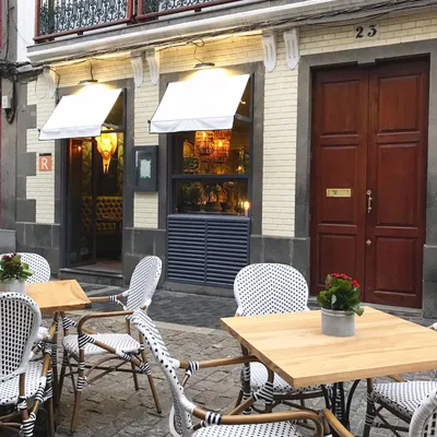 El Santo Restaurante